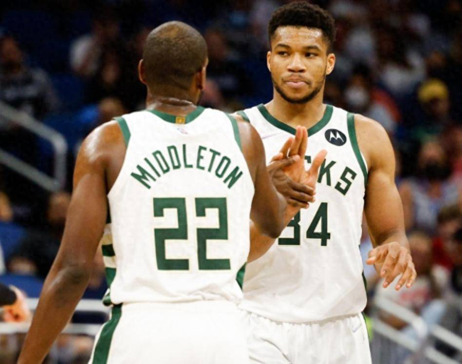  字母哥巅峰对决，Ming与80激战老鹰分钟，逆转胜负难料！